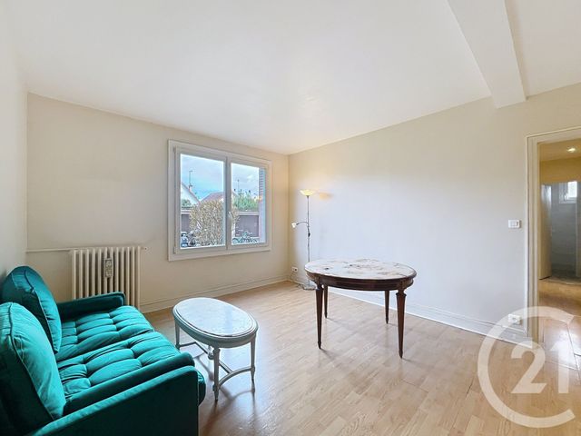 Appartement F3 à louer - 3 pièces - 53.93 m2 - VITRY SUR SEINE - 94 - ILE-DE-FRANCE - Century 21 Raspail