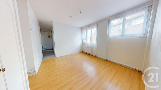 Appartement F2 à vendre - 2 pièces - 39.38 m2 - IVRY SUR SEINE - 94 - ILE-DE-FRANCE - Century 21 Raspail