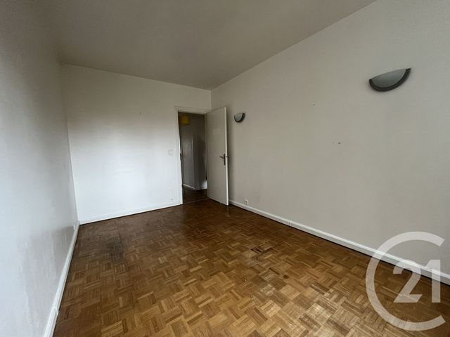Appartement F4 à louer - 4 pièces - 84.84 m2 - IVRY SUR SEINE - 94 - ILE-DE-FRANCE - Century 21 Raspail