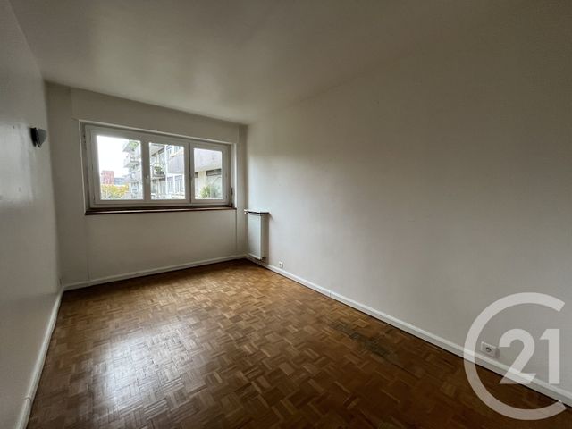 Appartement F4 à louer - 4 pièces - 84.84 m2 - IVRY SUR SEINE - 94 - ILE-DE-FRANCE - Century 21 Raspail