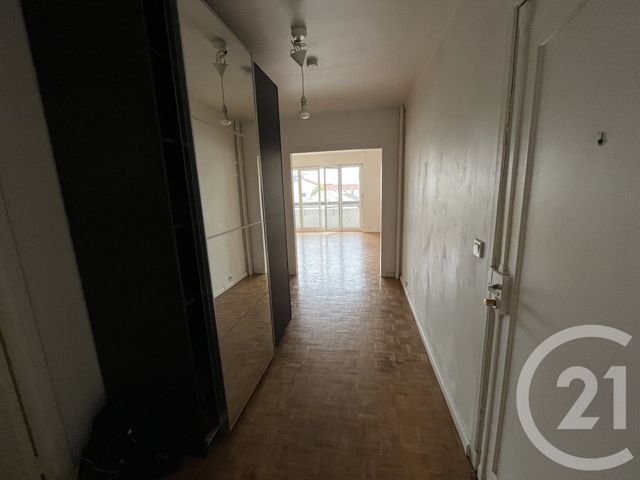 Appartement F4 à louer - 4 pièces - 84.84 m2 - IVRY SUR SEINE - 94 - ILE-DE-FRANCE - Century 21 Raspail