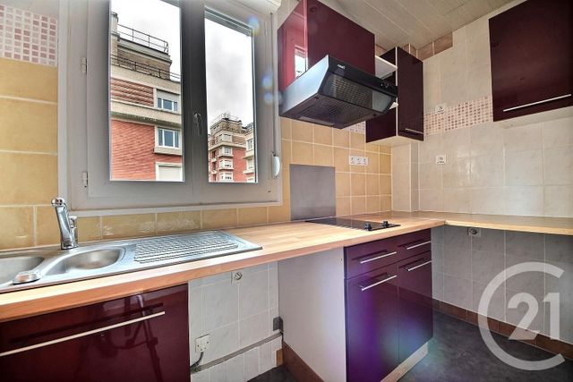 Appartement F2 à louer - 2 pièces - 30.46 m2 - IVRY SUR SEINE - 94 - ILE-DE-FRANCE - Century 21 Raspail