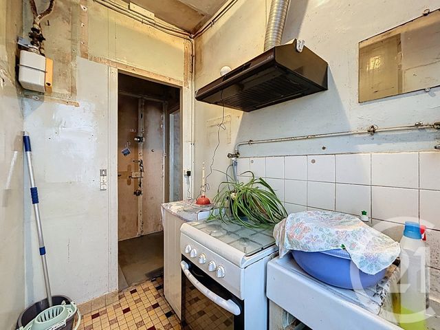 Appartement F3 à vendre - 3 pièces - 36.14 m2 - IVRY SUR SEINE - 94 - ILE-DE-FRANCE - Century 21 Raspail