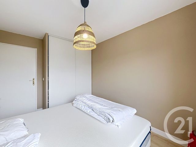 Appartement F3 à louer - 3 pièces - 59.41 m2 - VITRY SUR SEINE - 94 - ILE-DE-FRANCE - Century 21 Raspail