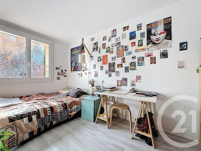 Appartement à vendre - 4 pièces - 71.97 m2 - IVRY SUR SEINE - 94 - ILE-DE-FRANCE - Century 21 Raspail