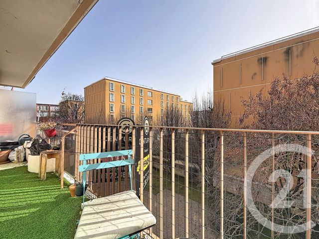 Appartement à vendre - 4 pièces - 71.97 m2 - IVRY SUR SEINE - 94 - ILE-DE-FRANCE - Century 21 Raspail