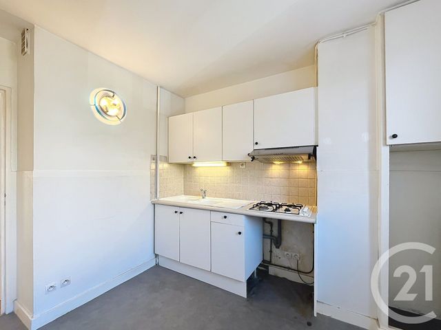 Appartement F2 à louer - 2 pièces - 37.72 m2 - IVRY SUR SEINE - 94 - ILE-DE-FRANCE - Century 21 Raspail