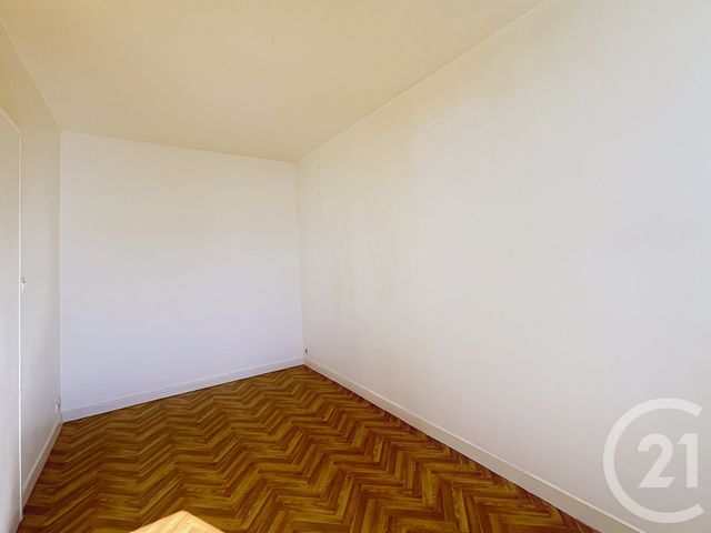 Appartement F2 à louer - 2 pièces - 37.72 m2 - IVRY SUR SEINE - 94 - ILE-DE-FRANCE - Century 21 Raspail