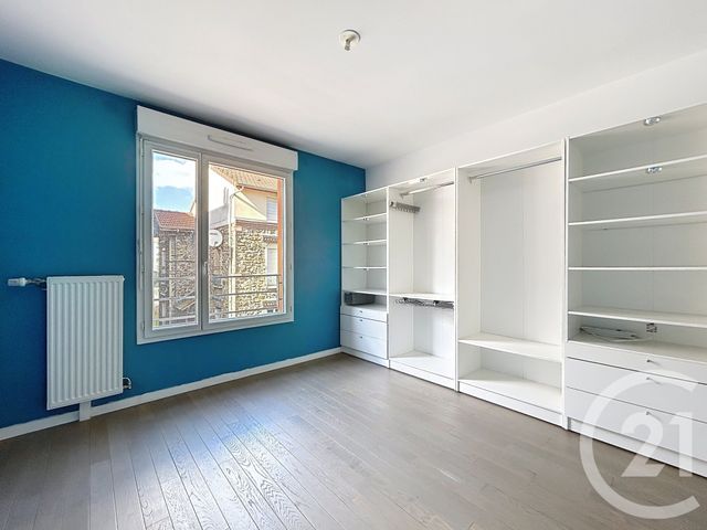 Appartement F3 à louer - 3 pièces - 58.13 m2 - IVRY SUR SEINE - 94 - ILE-DE-FRANCE - Century 21 Raspail