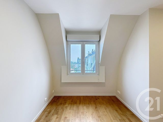 Appartement Duplex à louer - 6 pièces - 100.1 m2 - VITRY SUR SEINE - 94 - ILE-DE-FRANCE - Century 21 Raspail
