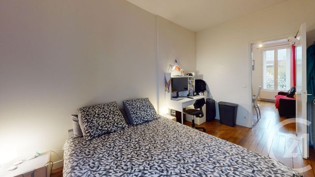 Appartement F2 à vendre - 2 pièces - 32.36 m2 - IVRY SUR SEINE - 94 - ILE-DE-FRANCE - Century 21 Raspail