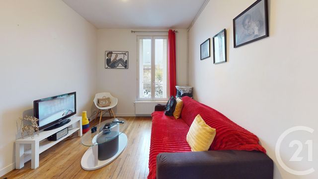 Appartement F2 à vendre - 2 pièces - 32.36 m2 - IVRY SUR SEINE - 94 - ILE-DE-FRANCE - Century 21 Raspail