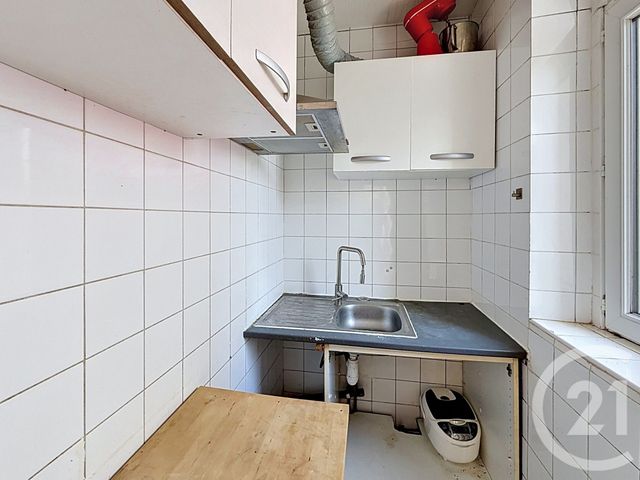 Appartement à vendre - 2 pièces - 38.89 m2 - IVRY SUR SEINE - 94 - ILE-DE-FRANCE - Century 21 Raspail