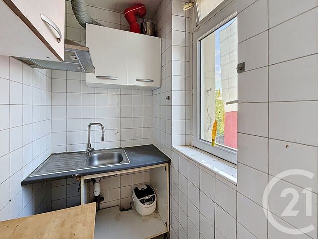 Appartement à vendre - 2 pièces - 38.89 m2 - IVRY SUR SEINE - 94 - ILE-DE-FRANCE - Century 21 Raspail