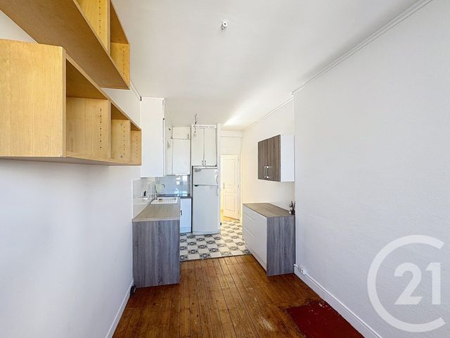 Appartement F2 à louer - 2 pièces - 32.98 m2 - IVRY SUR SEINE - 94 - ILE-DE-FRANCE - Century 21 Raspail