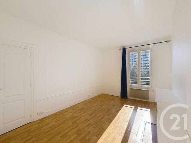 Appartement F2 à louer - 2 pièces - 32.98 m2 - IVRY SUR SEINE - 94 - ILE-DE-FRANCE - Century 21 Raspail