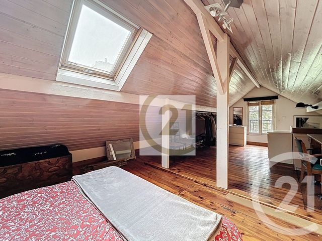 maison à vendre - 7 pièces - 166.0 m2 - IVRY SUR SEINE - 94 - ILE-DE-FRANCE - Century 21 Raspail