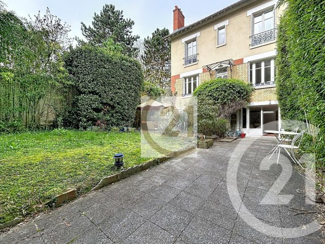 maison à vendre - 7 pièces - 166.0 m2 - IVRY SUR SEINE - 94 - ILE-DE-FRANCE - Century 21 Raspail