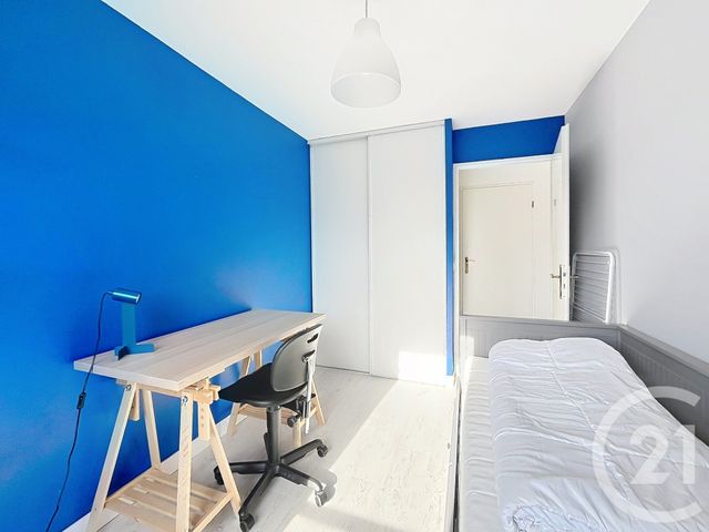 Appartement F3 à louer - 3 pièces - 59.41 m2 - VITRY SUR SEINE - 94 - ILE-DE-FRANCE - Century 21 Raspail