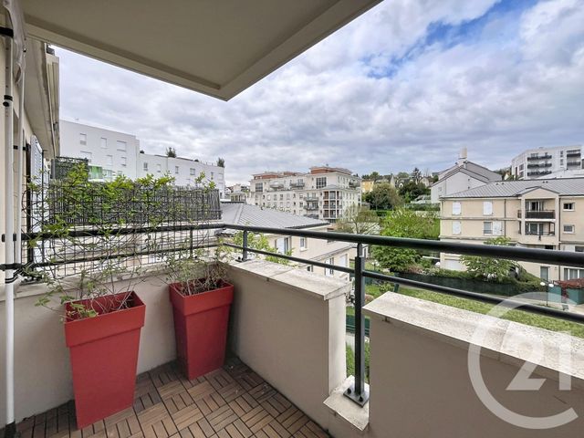 Appartement F3 à louer - 3 pièces - 59.41 m2 - VITRY SUR SEINE - 94 - ILE-DE-FRANCE - Century 21 Raspail