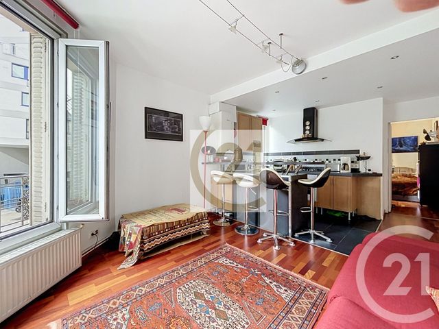 Appartement F2 à vendre - 2 pièces - 38.21 m2 - IVRY SUR SEINE - 94 - ILE-DE-FRANCE - Century 21 Raspail