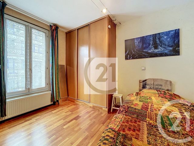 Appartement F2 à vendre - 2 pièces - 38.21 m2 - IVRY SUR SEINE - 94 - ILE-DE-FRANCE - Century 21 Raspail