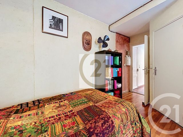 Appartement F2 à vendre - 2 pièces - 38.21 m2 - IVRY SUR SEINE - 94 - ILE-DE-FRANCE - Century 21 Raspail
