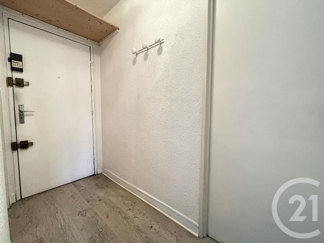 Appartement F1 à louer - 1 pièce - 33.82 m2 - IVRY SUR SEINE - 94 - ILE-DE-FRANCE - Century 21 Raspail