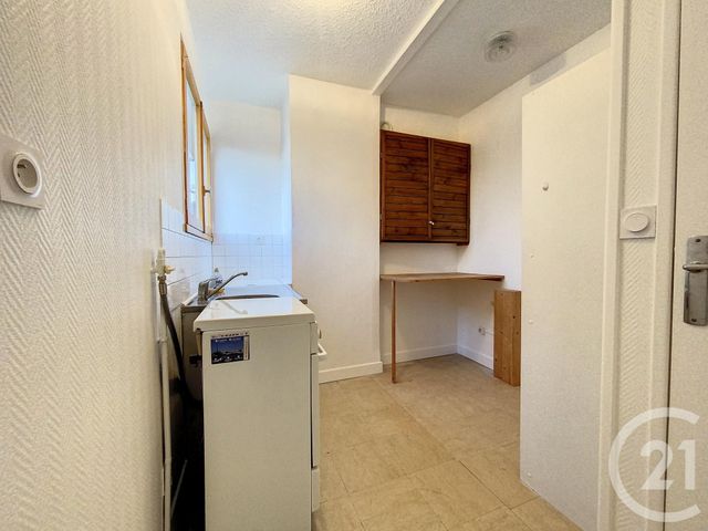 Appartement F1 à louer - 1 pièce - 33.82 m2 - IVRY SUR SEINE - 94 - ILE-DE-FRANCE - Century 21 Raspail