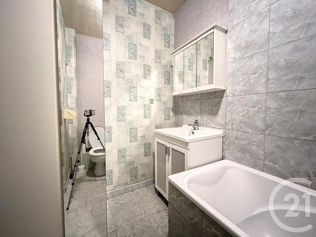 Appartement F1 à louer - 1 pièce - 33.82 m2 - IVRY SUR SEINE - 94 - ILE-DE-FRANCE - Century 21 Raspail