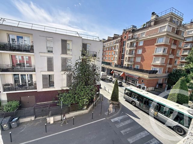 Appartement F2 à vendre - 2 pièces - 38.89 m2 - IVRY SUR SEINE - 94 - ILE-DE-FRANCE - Century 21 Raspail
