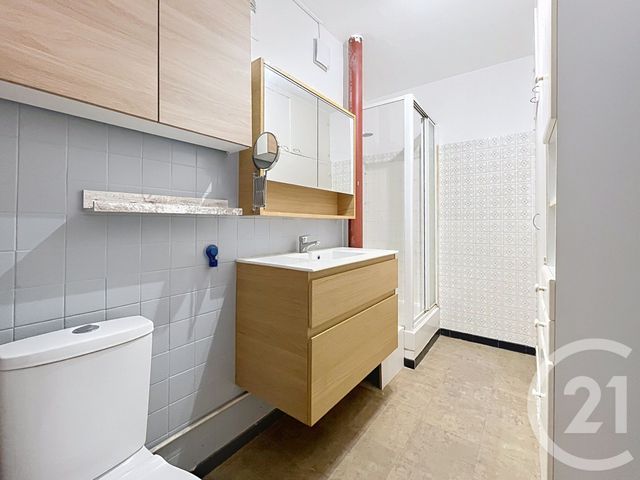 Appartement F2 à louer - 2 pièces - 41.64 m2 - IVRY SUR SEINE - 94 - ILE-DE-FRANCE - Century 21 Raspail