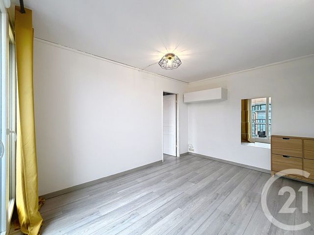 Appartement F2 à louer - 2 pièces - 41.64 m2 - IVRY SUR SEINE - 94 - ILE-DE-FRANCE - Century 21 Raspail