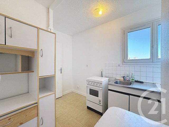 Appartement F1 à louer - 1 pièce - 33.82 m2 - IVRY SUR SEINE - 94 - ILE-DE-FRANCE - Century 21 Raspail