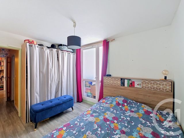 Appartement F3 à vendre - 3 pièces - 67.02 m2 - IVRY SUR SEINE - 94 - ILE-DE-FRANCE - Century 21 Raspail