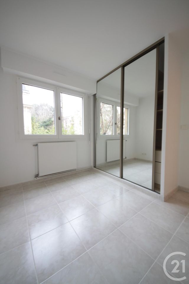 Appartement F2 à louer - 2 pièces - 43.56 m2 - MONTMORENCY - 95 - ILE-DE-FRANCE - Century 21 Raspail
