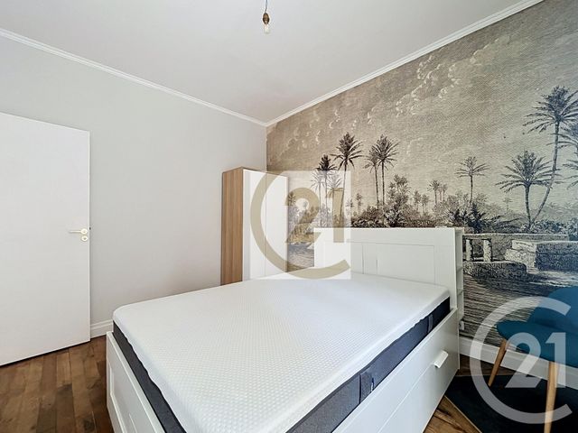 Appartement F2 à vendre - 2 pièces - 45.14 m2 - IVRY SUR SEINE - 94 - ILE-DE-FRANCE - Century 21 Raspail