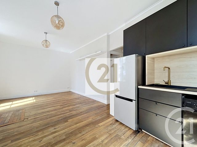Appartement F2 à vendre - 2 pièces - 45.14 m2 - IVRY SUR SEINE - 94 - ILE-DE-FRANCE - Century 21 Raspail