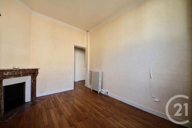 Appartement F2 à louer - 2 pièces - 36.32 m2 - IVRY SUR SEINE - 94 - ILE-DE-FRANCE - Century 21 Raspail