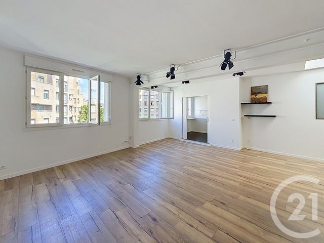 Appartement F3 à vendre - 3 pièces - 78.0 m2 - IVRY SUR SEINE - 94 - ILE-DE-FRANCE - Century 21 Raspail