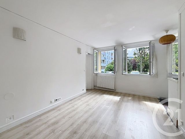 Appartement F3 à louer - 3 pièces - 51.49 m2 - VITRY SUR SEINE - 94 - ILE-DE-FRANCE - Century 21 Raspail