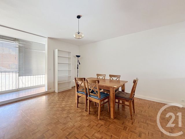 Appartement F5 à louer - 5 pièces - 88.47 m2 - IVRY SUR SEINE - 94 - ILE-DE-FRANCE - Century 21 Raspail