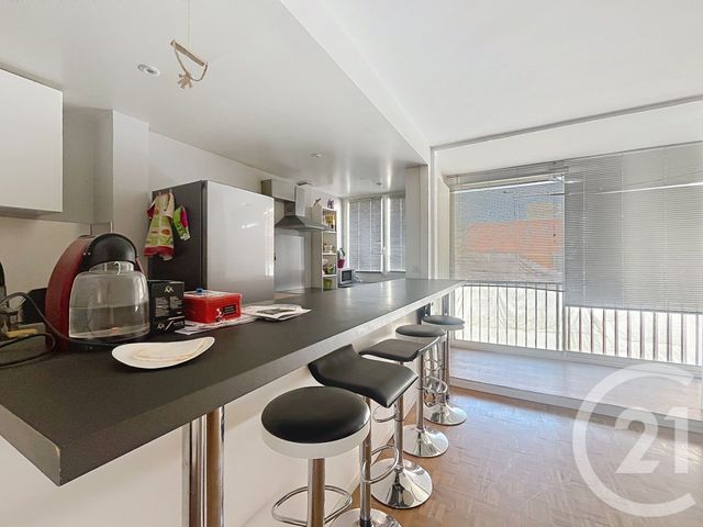 Appartement F5 à louer - 5 pièces - 88.47 m2 - IVRY SUR SEINE - 94 - ILE-DE-FRANCE - Century 21 Raspail
