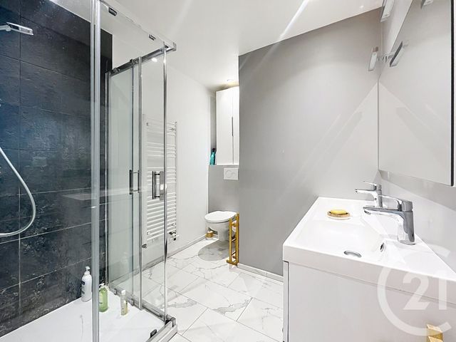 Appartement F5 à louer - 5 pièces - 88.47 m2 - IVRY SUR SEINE - 94 - ILE-DE-FRANCE - Century 21 Raspail
