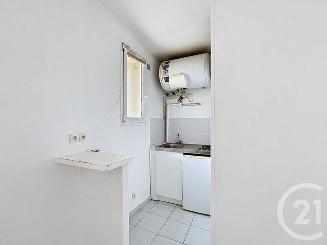 Appartement Studio à louer - 1 pièce - 19.3 m2 - IVRY SUR SEINE - 94 - ILE-DE-FRANCE - Century 21 Raspail