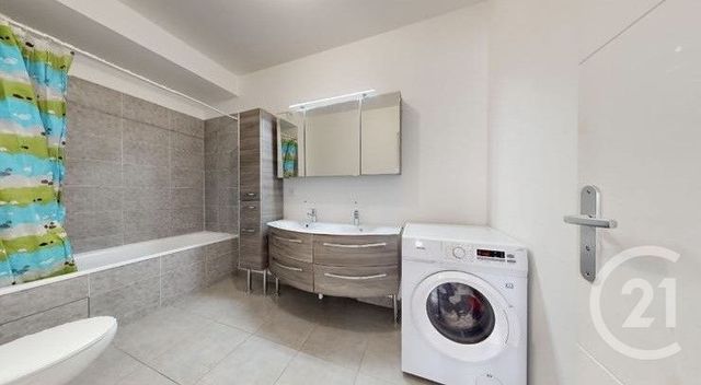 Appartement F4 à louer - 4 pièces - 83.92 m2 - VITRY SUR SEINE - 94 - ILE-DE-FRANCE - Century 21 Raspail