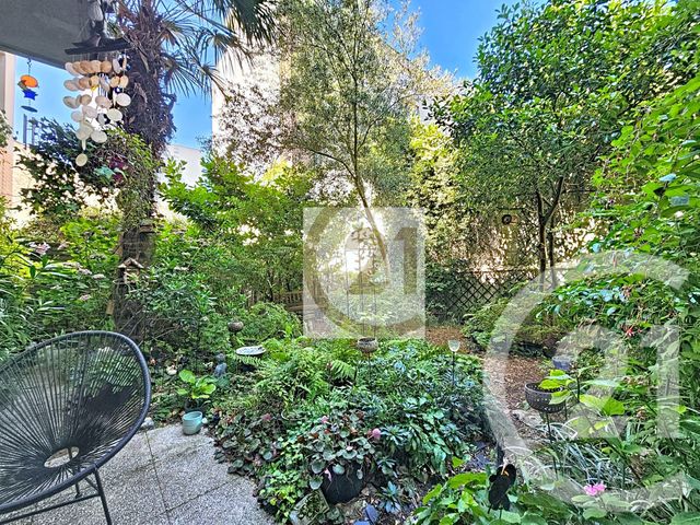 Appartement F2 à vendre - 2 pièces - 42.81 m2 - IVRY SUR SEINE - 94 - ILE-DE-FRANCE - Century 21 Raspail