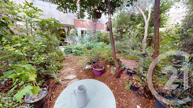 Appartement F2 à vendre - 2 pièces - 42.81 m2 - IVRY SUR SEINE - 94 - ILE-DE-FRANCE - Century 21 Raspail