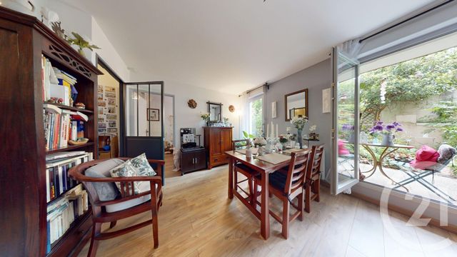 Appartement F2 à vendre - 2 pièces - 42.81 m2 - IVRY SUR SEINE - 94 - ILE-DE-FRANCE - Century 21 Raspail