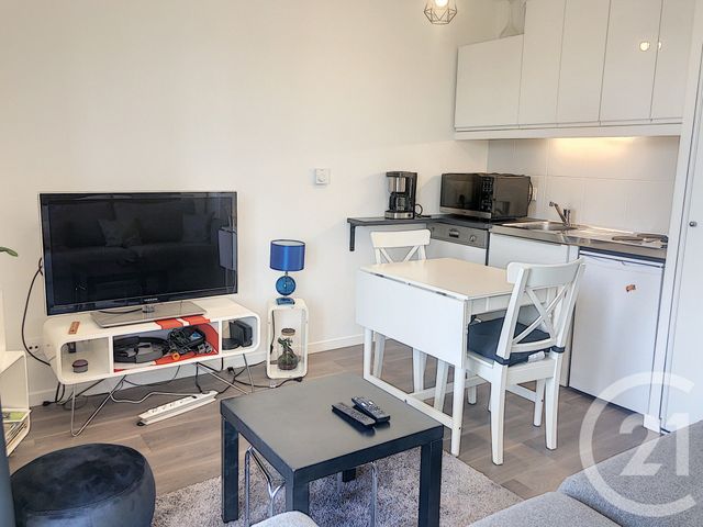 Appartement Studio à louer - 1 pièce - 28.77 m2 - VITRY SUR SEINE - 94 - ILE-DE-FRANCE - Century 21 Raspail